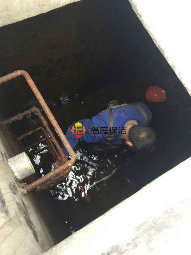 上海水泥水箱清洗消毒公司 上海水泥水箱清洗消毒公司