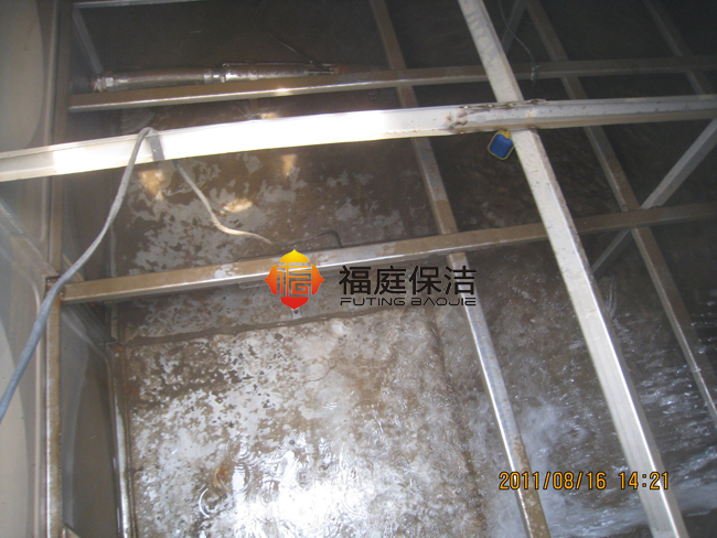 上海青浦區(qū)不銹鋼水箱清洗消毒公司 上海青浦區(qū)不銹鋼水箱清洗消毒公司