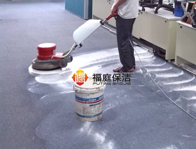 上海學(xué)校地毯清洗公司 上海學(xué)校地毯清洗公司